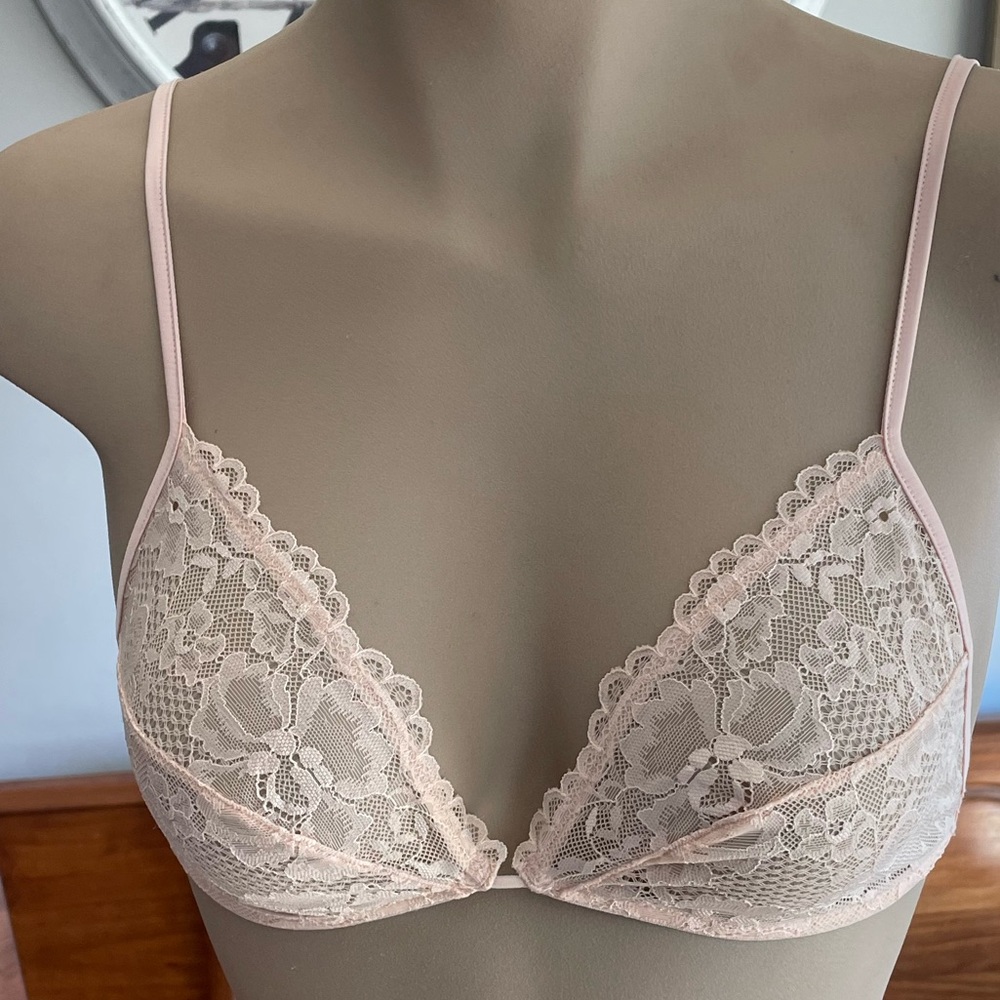 New Sz Small Pink Lace Savage X Fenty Bra